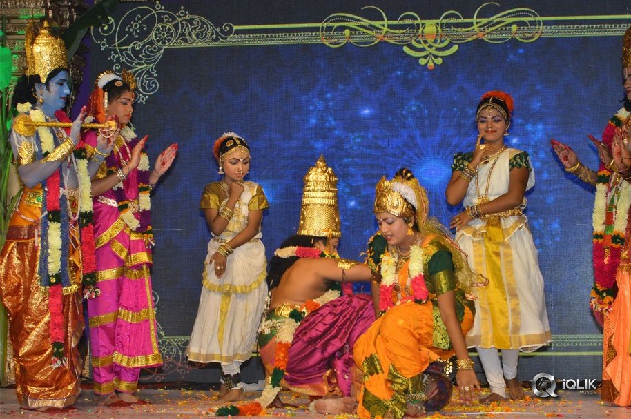 Srinivasa-Kalyanam-Movie-Audio-Launch-Photos